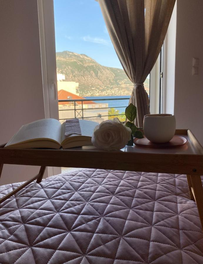 Appartement Messéiad à Kalamata Extérieur photo